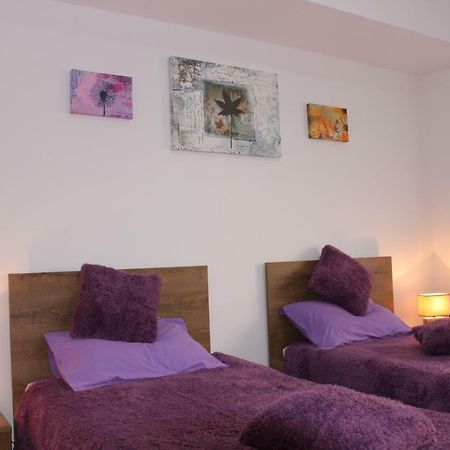 Still Apartament Craiova Exteriör bild