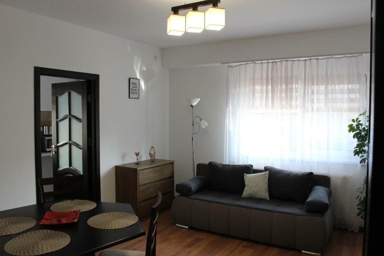 Still Apartament Craiova Exteriör bild