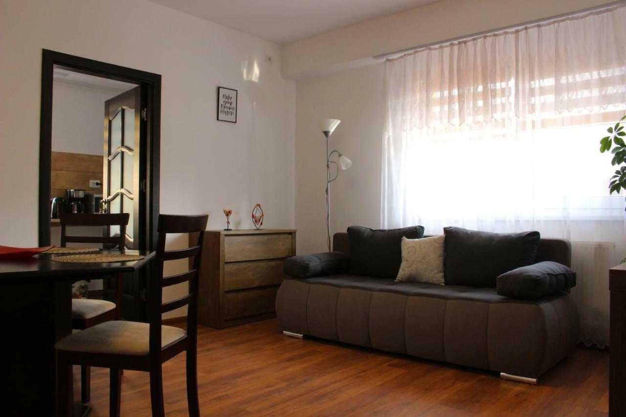 Still Apartament Craiova Exteriör bild